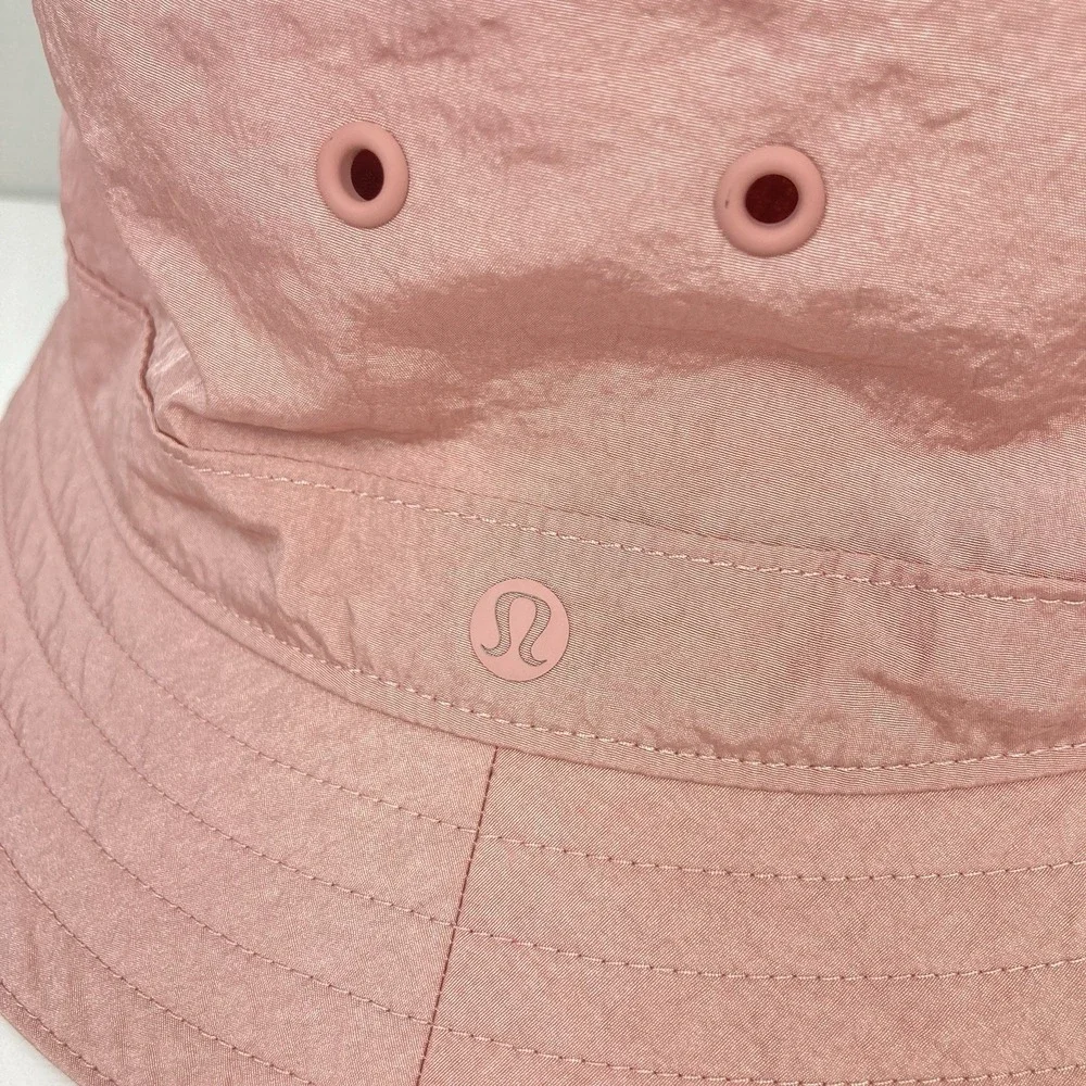 Lululemon On My Level Bucket Hat in Spiced Chai Pink Water Repellent Mesh OS S/M